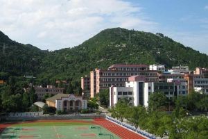 四川省金堂县职业高级中学代码