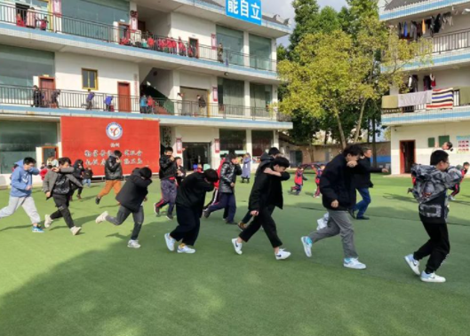 广安康泉文武学校