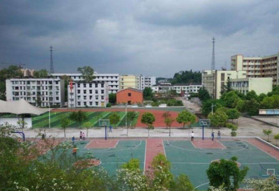宜宾叙州区高场职业技术学校