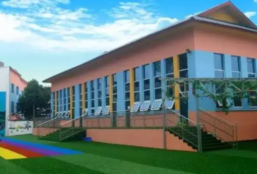 仪陇县翔宇科技职业学校