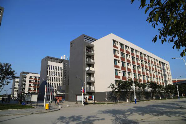 建筑技工学校