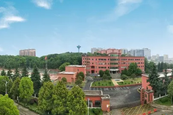 广安渝工职业技术学校