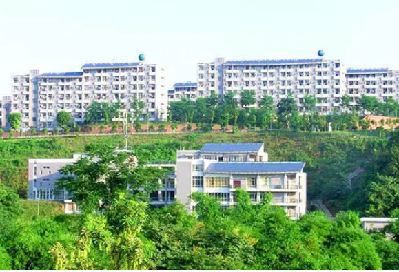 眉山交通技工学校