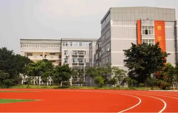 四川省邻水县兴仁职业中学2022年招生分数线