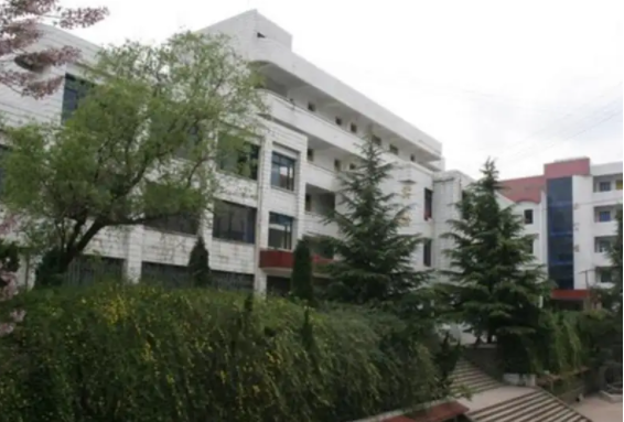 四川省营山职业高级中学