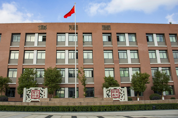 隆昌幼儿师范学校专业