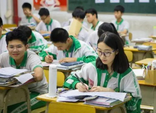 在成都如果中考没考上可以复读吗