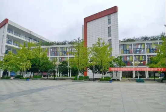 四川天府新区职业学校