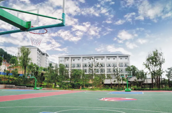 绵阳理工学校