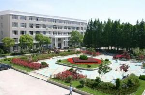 成都石化工业学校地址 成都石化工业学校好吗