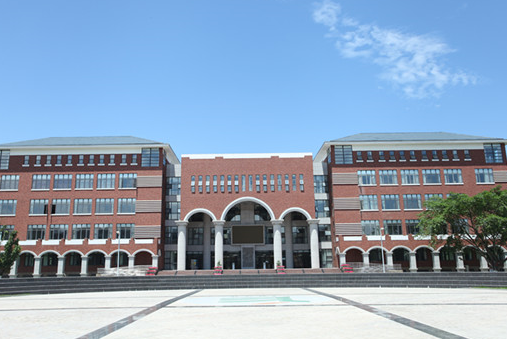 成都纺织高等专科学校