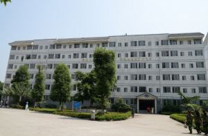 乐山市市中区育贤中等职业学校漂亮吗|环境如何