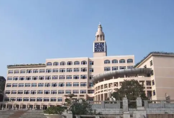 乐山卫生学校