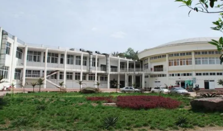 绵阳工业技师学院