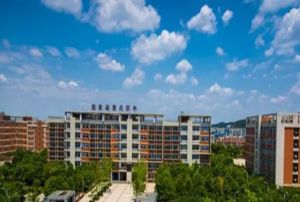 2024年成都市新津区成外学校学校简介_办学思路是什么