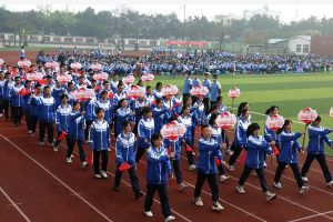 温江中学是国重还是省重_温江中学好不好