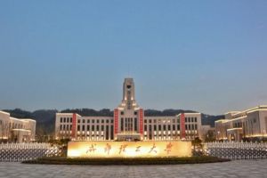 成都初中毕业可以读的学校比较好