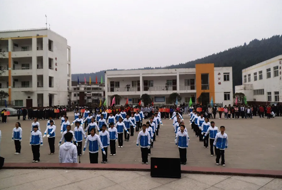 四川省剑阁县武连职业中学