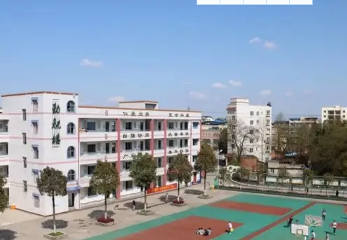 四川华蓥中学教学