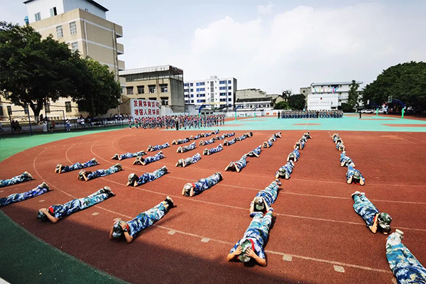 成都新都泰兴中学图片