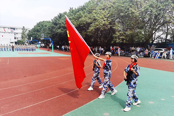 成都新都泰兴中学图片