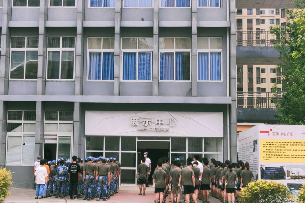 四川国防职业学校