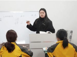 2023年成都华商理工职业学校报名条件_招生方式