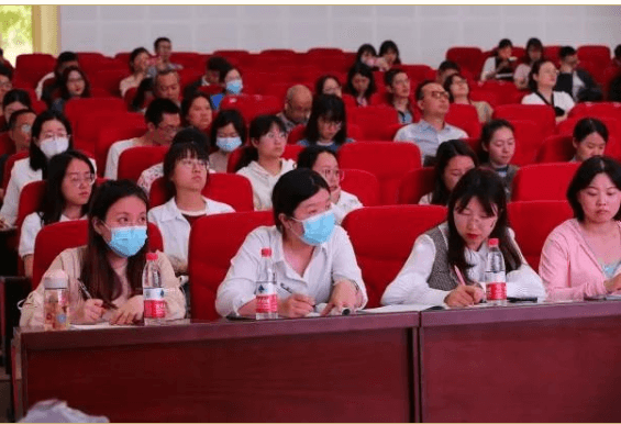成都市温江中学