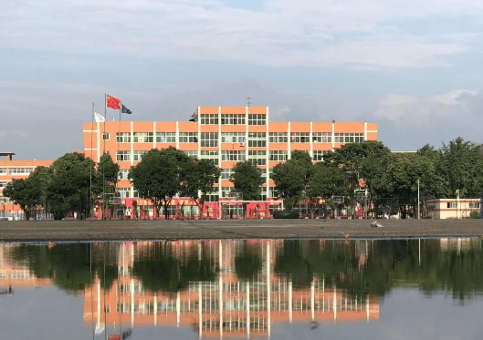 四川科创技工学校