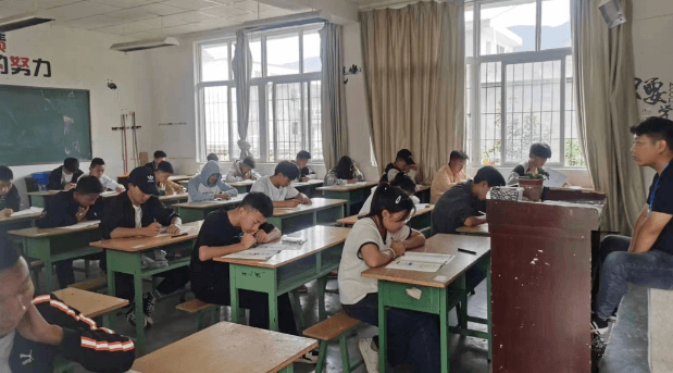 越西县职业技术学校