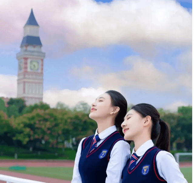 成都航空旅游职业学校