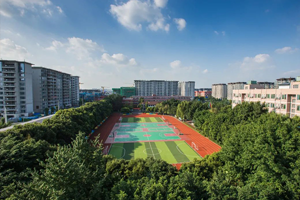 成都佳兴外国语学校环境