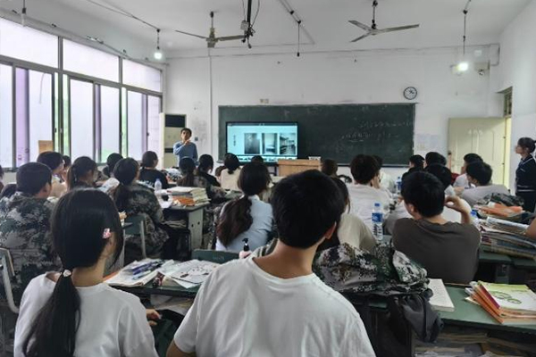 倍乐职业技术学校招生