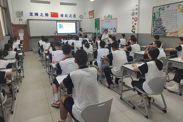 龙泉驿区师一中学校招生简章