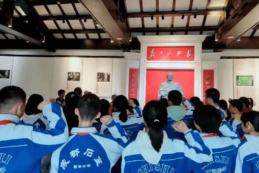 成都石室蜀都中学