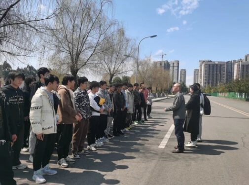 德阳科贸职业学院