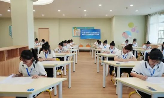 四川省档案学校