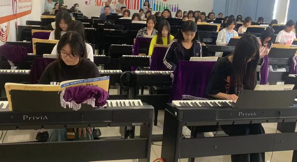 德阳科贸职业学院