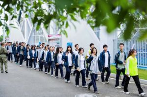 2024年都江堰市领川实验学校复读班招生简章_学校好不好