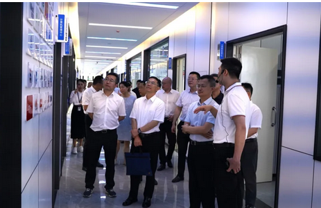 成都新华高级技工学校