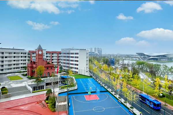 华爱学校招生