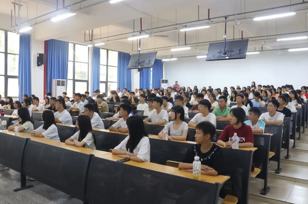 四川科华高级技工学校
