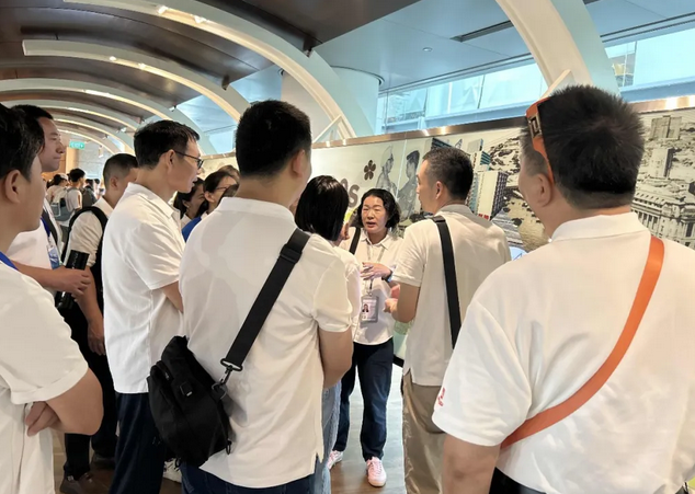 成都泛美航空旅游职业学校