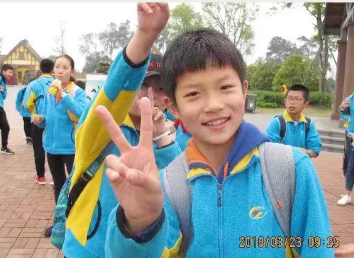成都棠湖外国语学校