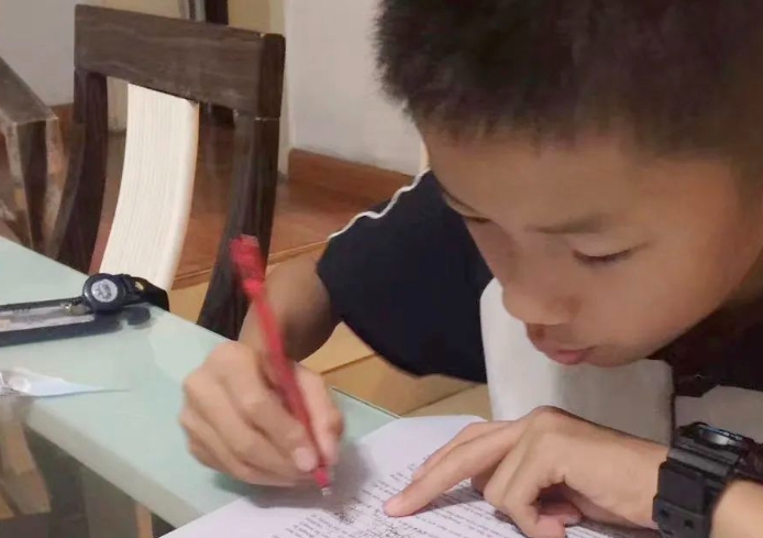 成都棠湖外国语学校