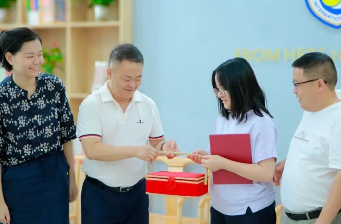 北外附属东坡外国语学校
