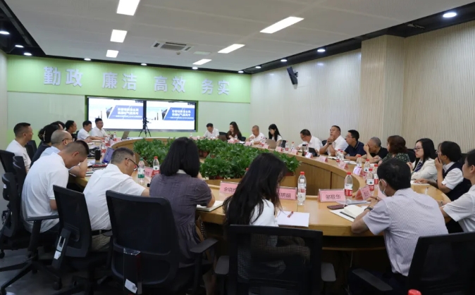 成都市青白江区为明学校
