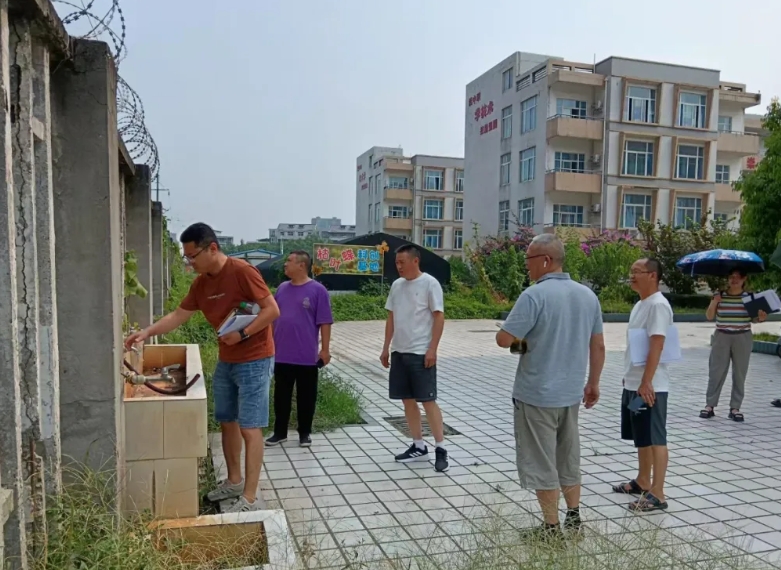 四川省峨眉山市职业技术学校