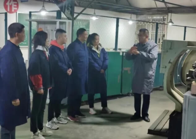 成都新高技工学校