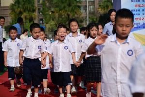 2025年成都新世纪外国语学校师资如何_师资介绍
